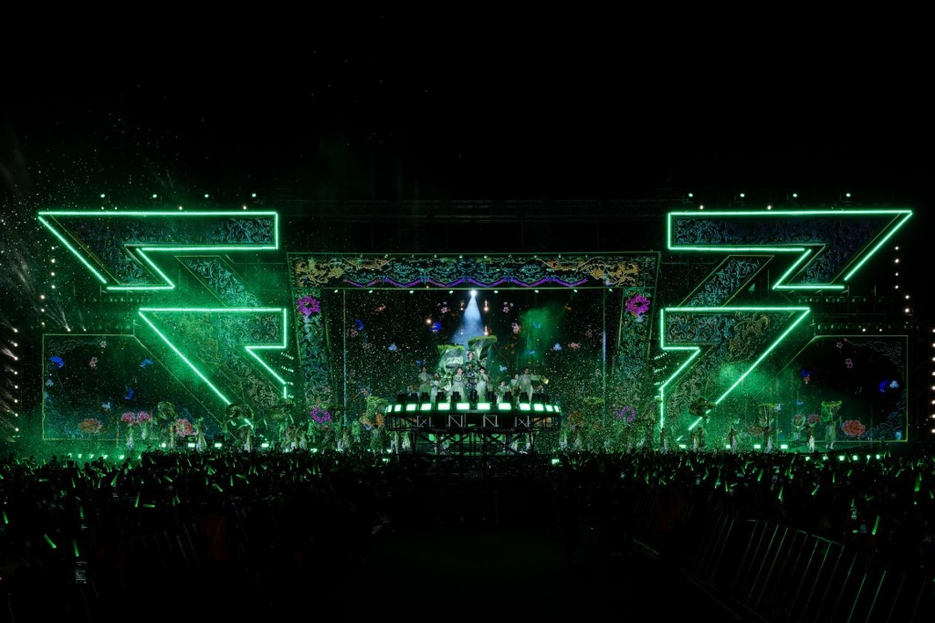 Giải pháp sân khấu chuyển động – Show “Chị Đẹp 2025”