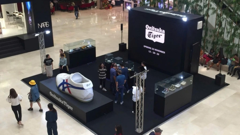 Dự Án Thi Công Booth Ra Mắt Thương Hiệu Onitsuka Tiger Tại Takashimaya