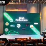 thi-cong-khong-gian-trung-bay-grab-for-business-tai-innoex (3)